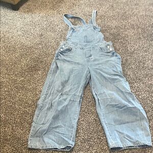Barrel legged light blue overalls